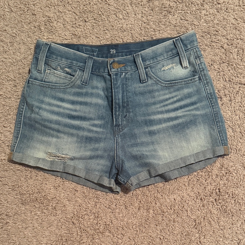 9. | Levi's | Distressed Denim Shorts